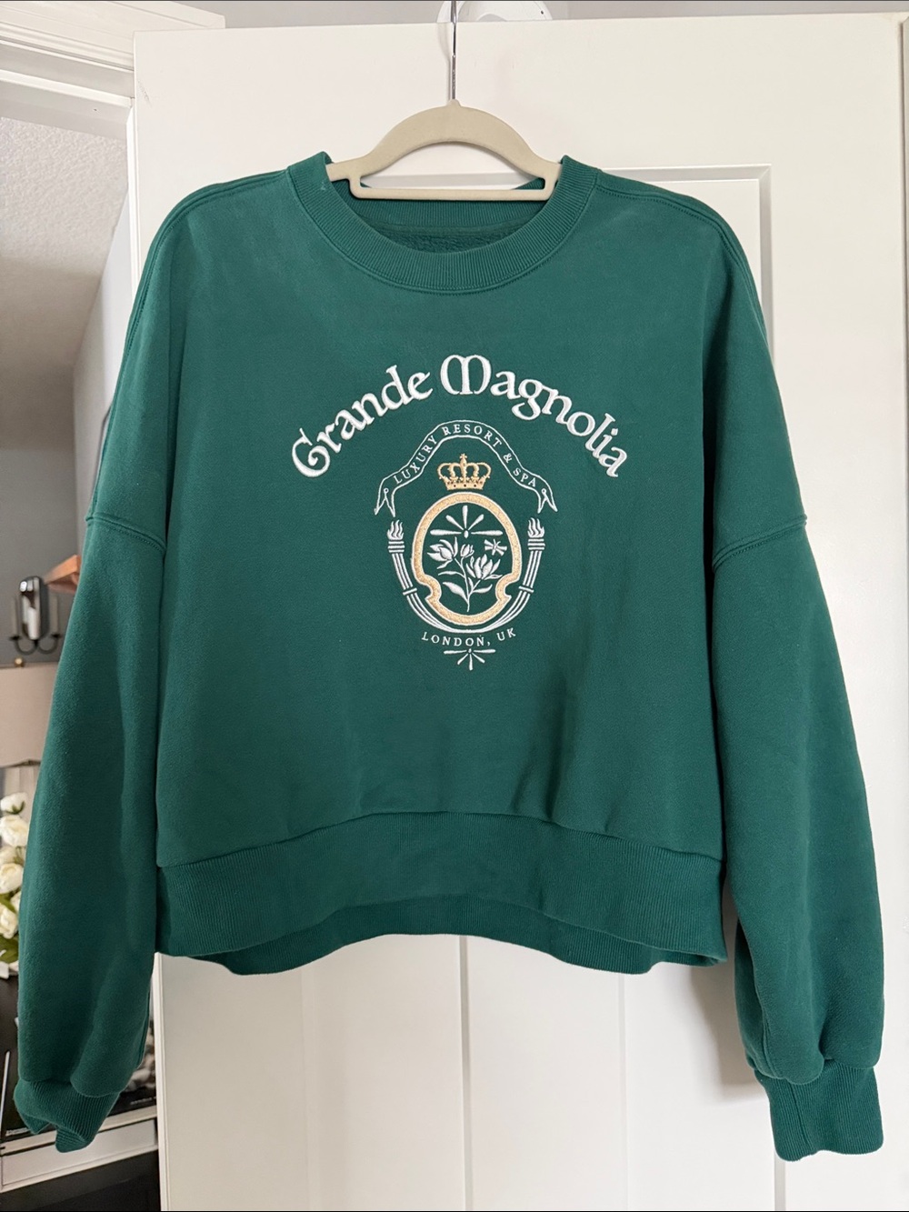 Abercrombie & Fitch Grande Magnolia Green Crewneck Sweatshirt
